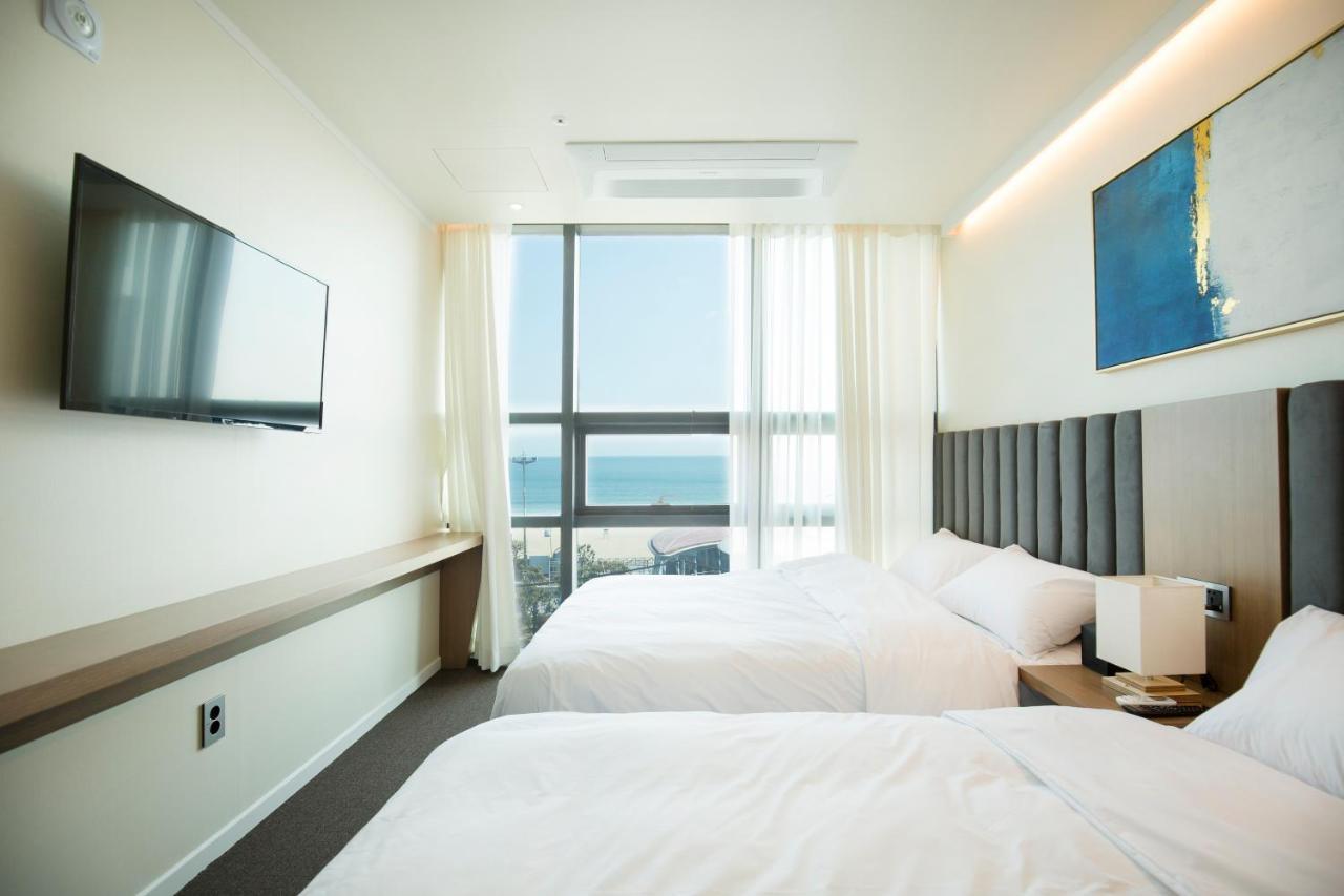 בוסאן Uh Suite The Haeundae מראה חיצוני תמונה